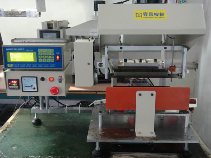 Automatic dip tin machine